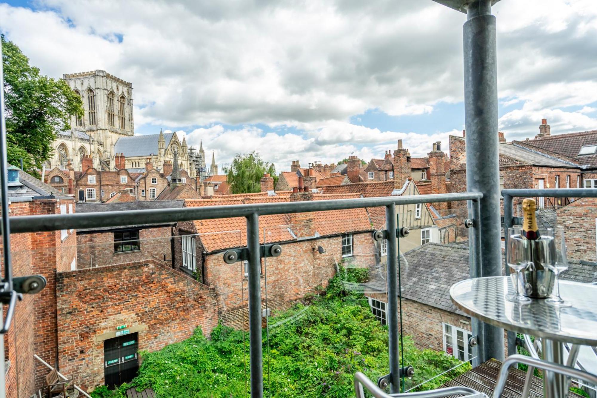 Appartement 11 Stonegate Court à York Extérieur photo